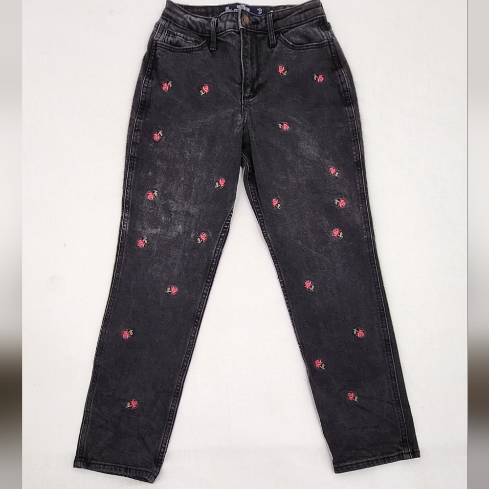Hollister Black Rose Embroidered Curvy High-Rise Mom Jeans. 24